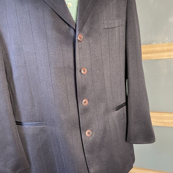 Pacelli Men's Pinstripe Blazer Dark Navy Tailored Multi Button Sport Coat 46R - Picture 4 of 9